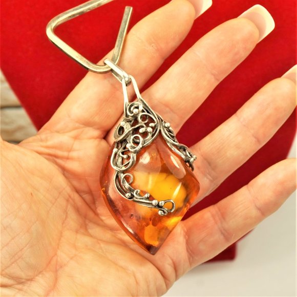 HUGE AMBER STERLING PENDANT WITH MEXICO SILVER WIRE, RARE GIFT FOR WOMEN - Picture 12 of 13